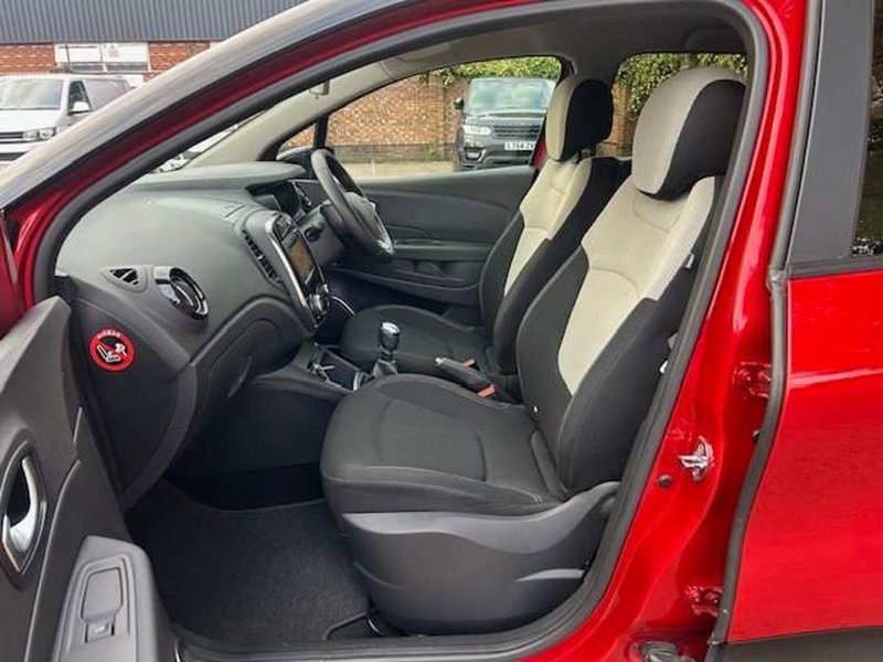RENAULT CAPTUR