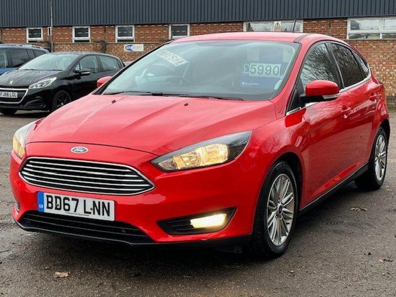 FORD FOCUS