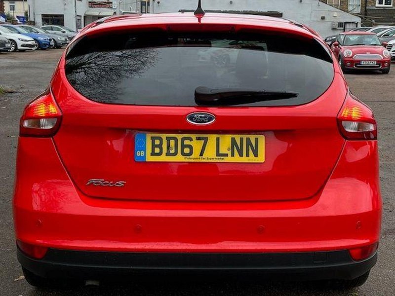 FORD FOCUS