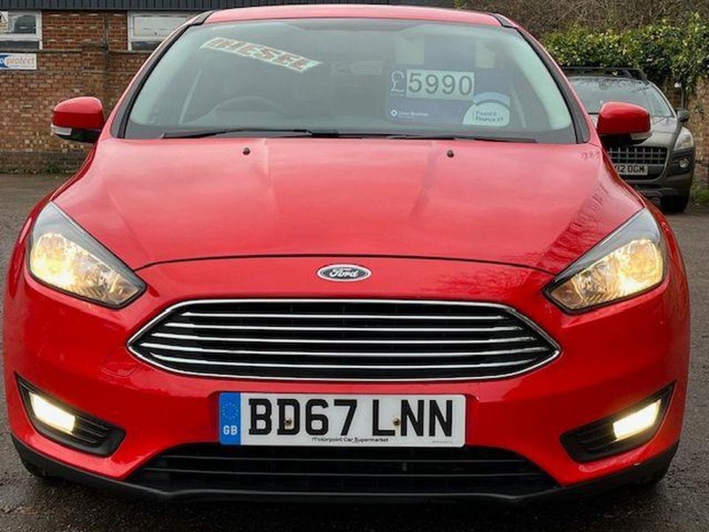 FORD FOCUS