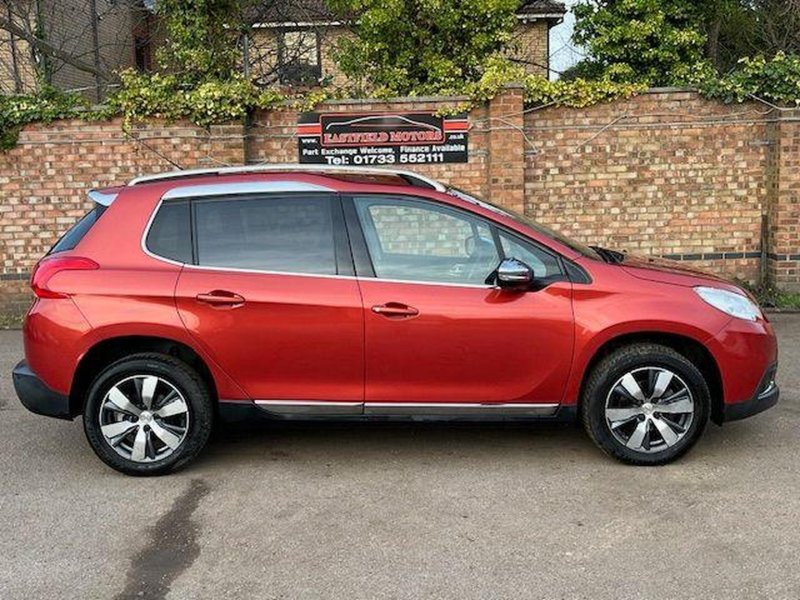 PEUGEOT 2008