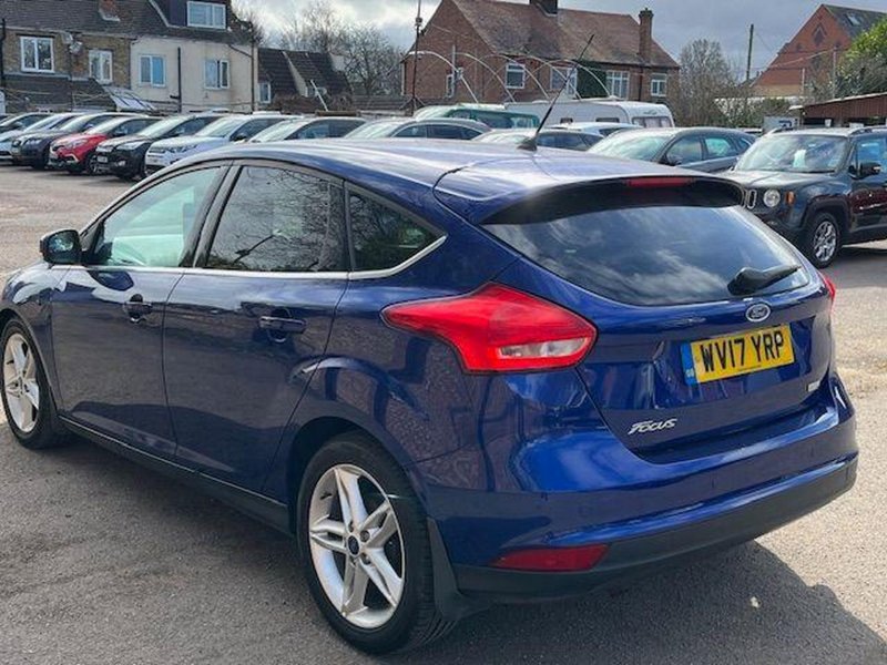 FORD FOCUS