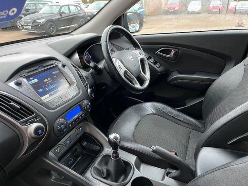 HYUNDAI IX35