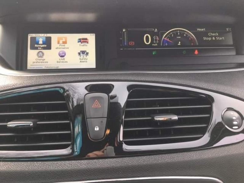 RENAULT SCENIC