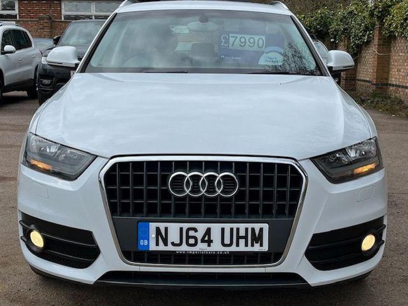 AUDI Q3