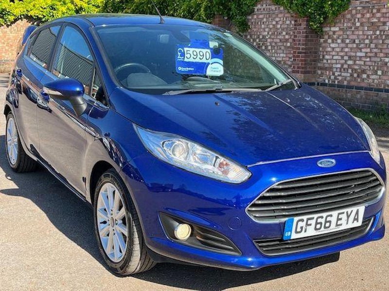 FORD FIESTA