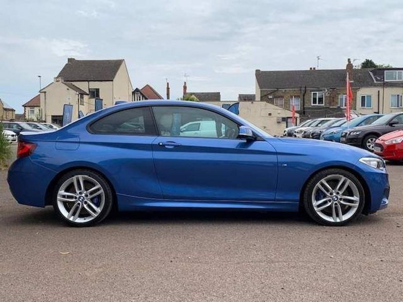 BMW 2 SERIES