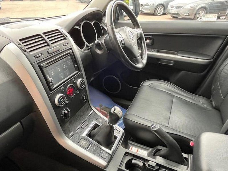 SUZUKI GRAND VITARA
