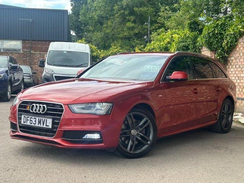 AUDI A4 AVANT