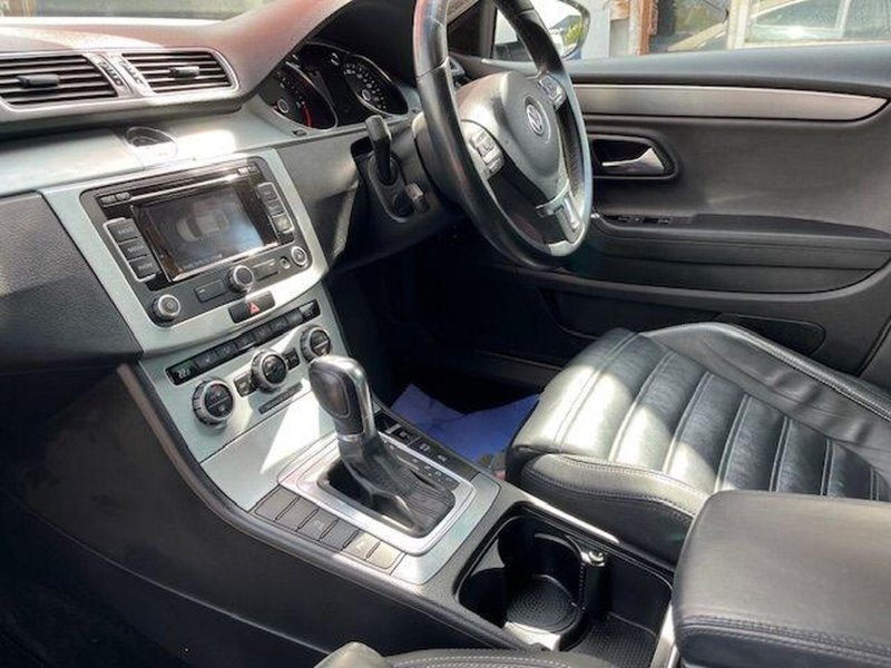 VOLKSWAGEN CC