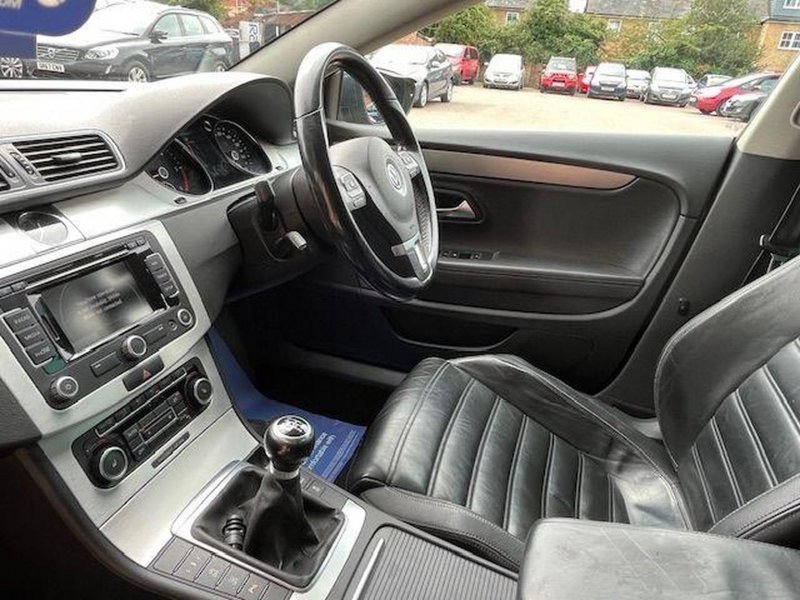 VOLKSWAGEN CC