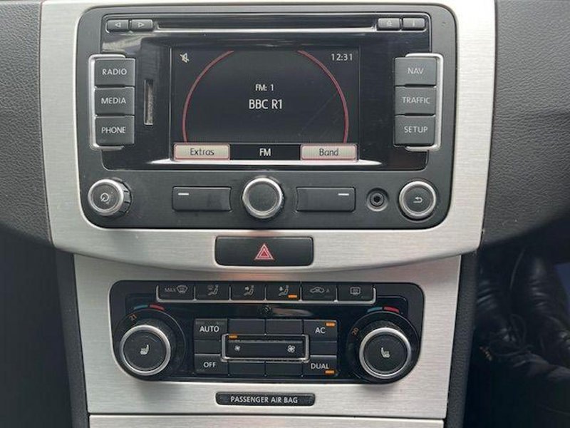 VOLKSWAGEN CC