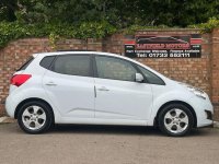 KIA VENGA