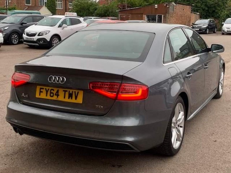 AUDI A4