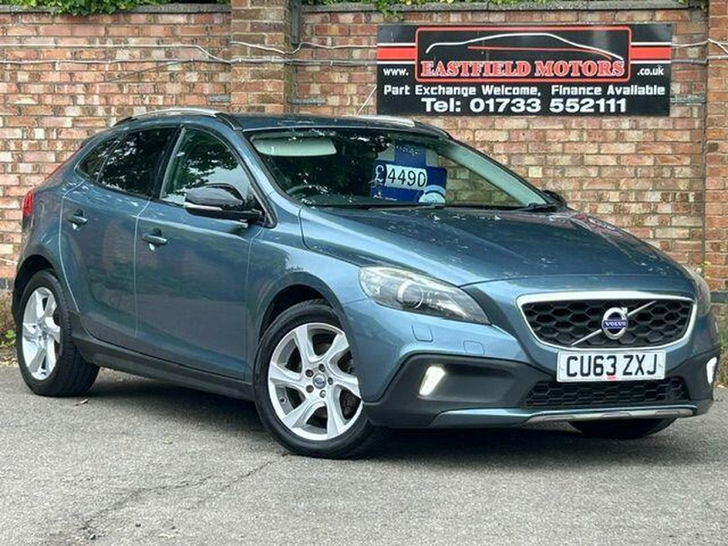 2013 Volvo V40 CROSS Country
